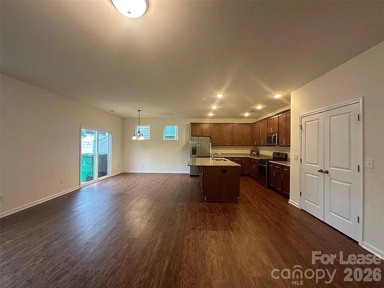 6020 Hampstead Pond Ln — Photo 6