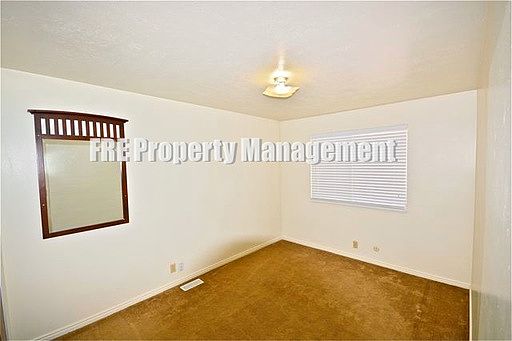 4th image of 4711 S Cathay Cir