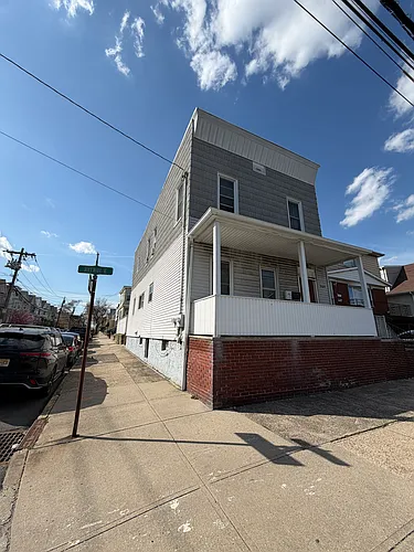 369-371 Avenue E #1 Photo 1