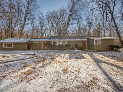 250 Woodbine Rd, Stamford, CT, 06903