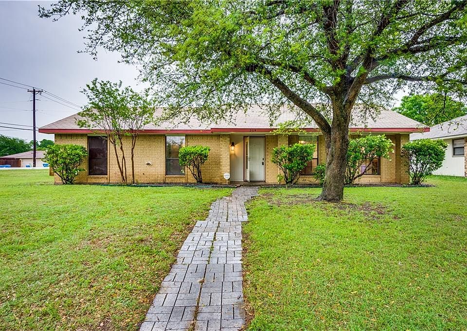 1st image of 2614 Baylor Dr