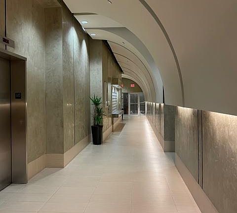 2nd image of 305 Calle Figueroa Villamil Metro Plaza Towers #701