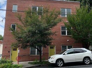 30 N Mulberry St APT 1, Lancaster, PA 17603