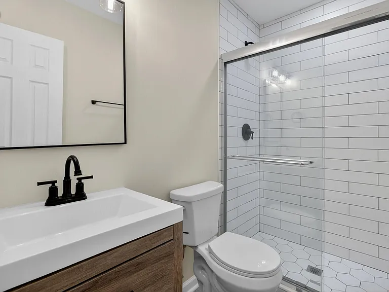 2116 Commander Rd — Photo 19