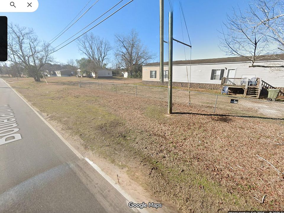 1st image of 818 Boulevard Rd