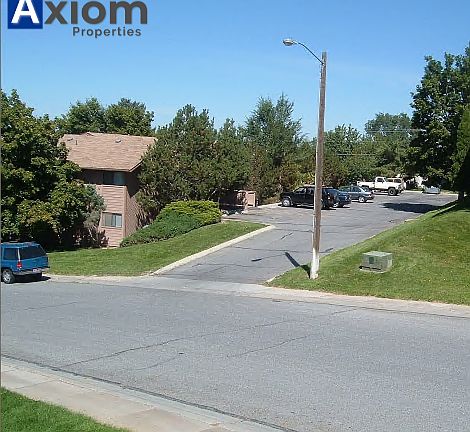 2nd image of 2147 Marigold St #1