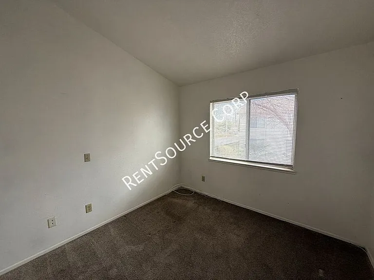 42456 Coronet Ct — Photo 14