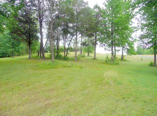 Walden Grove Rd, Sweetwater, TN 37874
