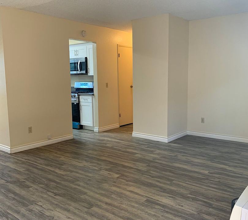 1st image of 4471 48th St APT A