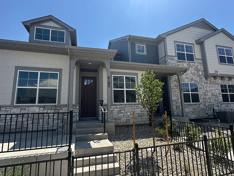 4193 Trapper Lake Dr — Photo 1
