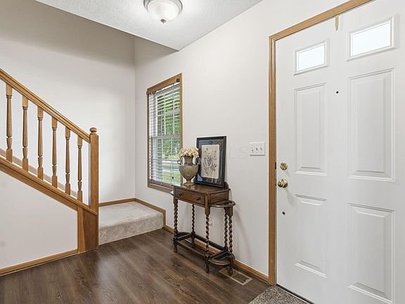 5th image of 1906 Primrose Ave