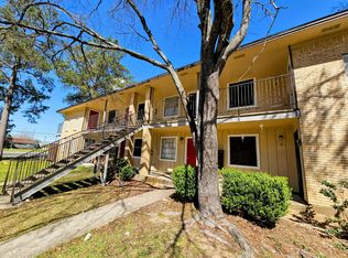 1500 N Houston Ave APT 16, Livingston, TX 77351
