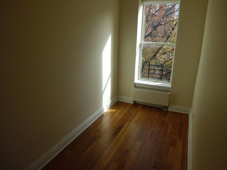 1st image of 490A 7th Ave #3