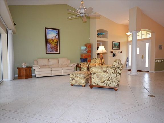 3rd image of 102 Abercrombie Ave