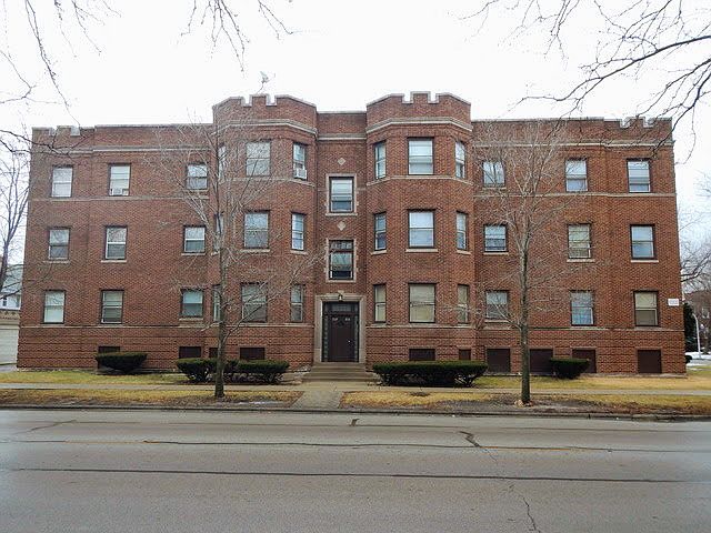 1st image of 937 N Austin Blvd #2N