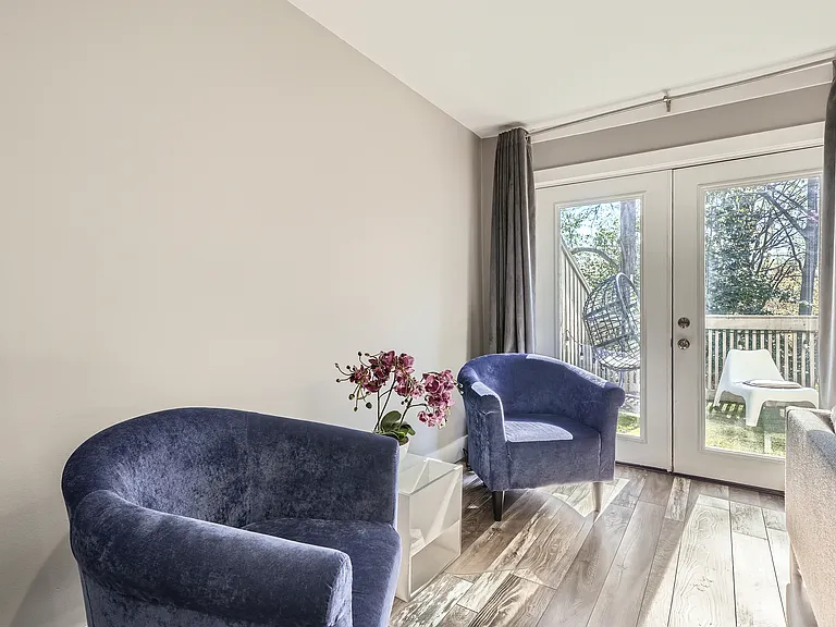 1204 Druid Knoll Dr — Photo 4