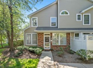 17 High Pond Ln, Bedminster, NJ 07921