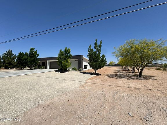 2nd image of 14767 Calhoun Dr