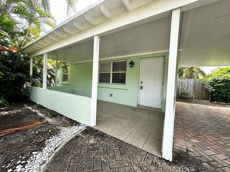 1st image of 1241 NW 4th Ave
