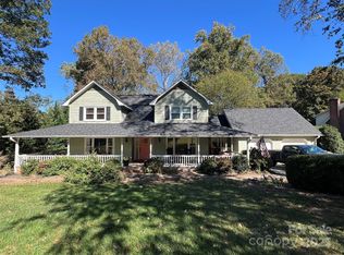 303 Fallingbrook Dr, Belmont, NC 28012