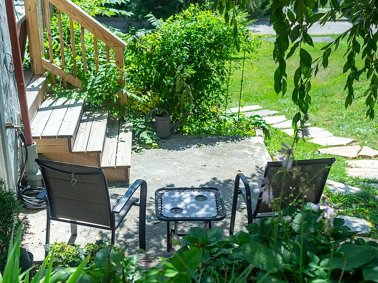 279 Kimberly Ave #7 — Photo 2