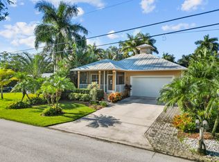 932 SW 30th St, Palm City, FL 34990