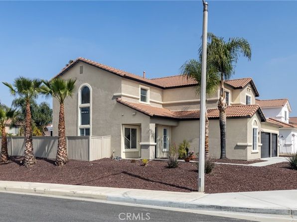 27615 Chatham Ln, Sun City, CA 92585
