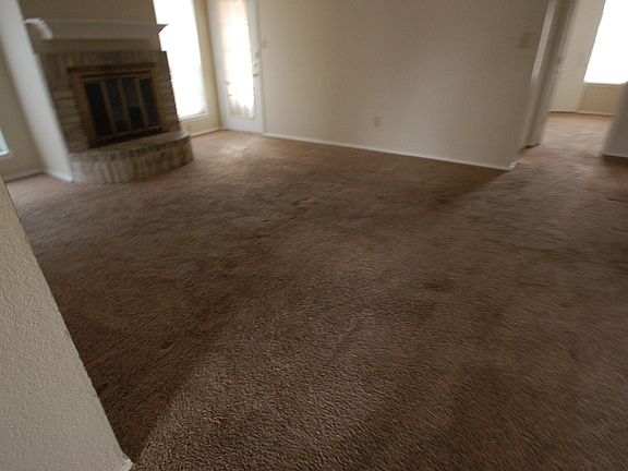 2nd image of 10817 Ives St