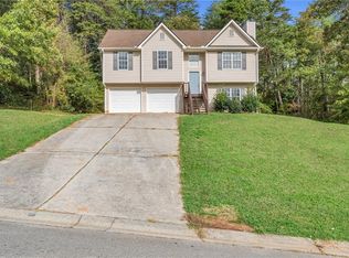 28 Oak Grove Ln, Adairsville, GA 30103