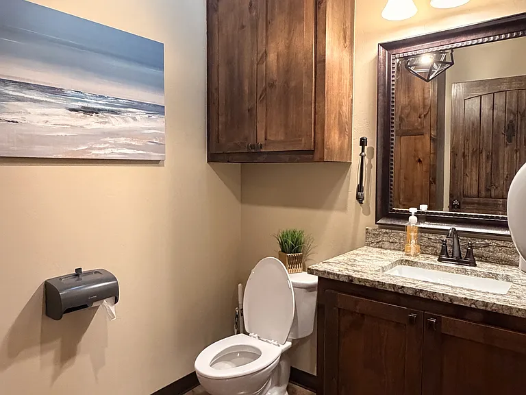 625 N Main St #1 — Photo 9