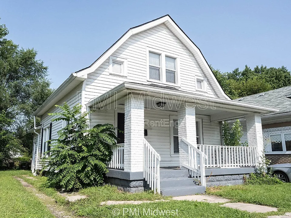 1118 King Ave