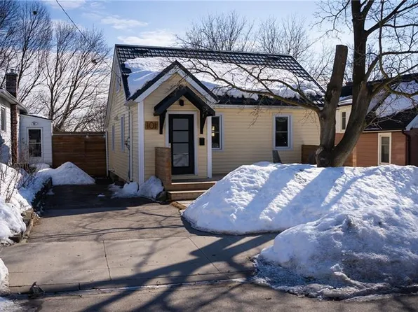 101 Berkley Rd, Cambridge, ON N1S 3G8