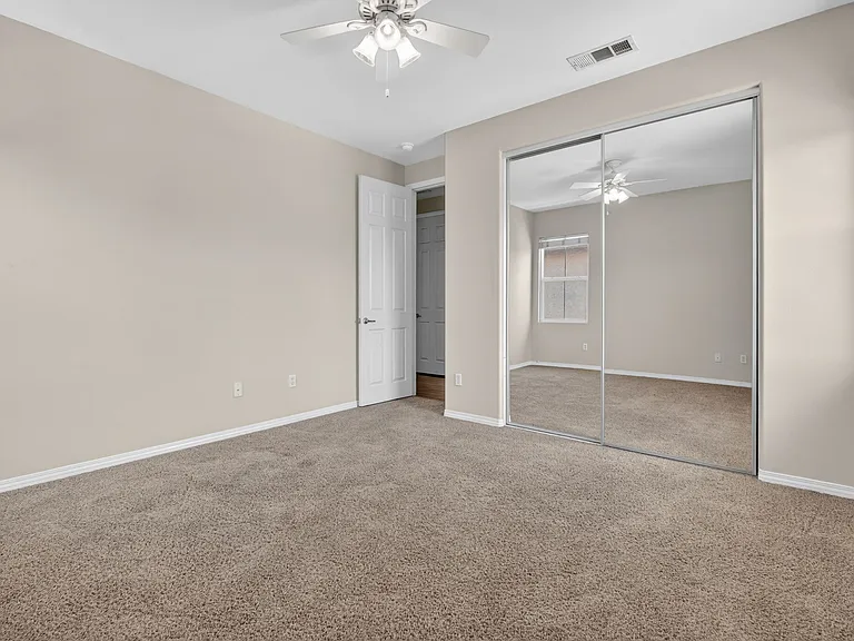 26525 Craftsmen Ct — Photo 35