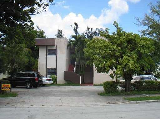 2nd image of 13977 NE 2nd Ave #2-3-7