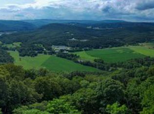 Toms Knob Approach, Lost City, WV 26810