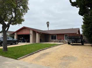 621 N 9th St, Lompoc, CA 93436