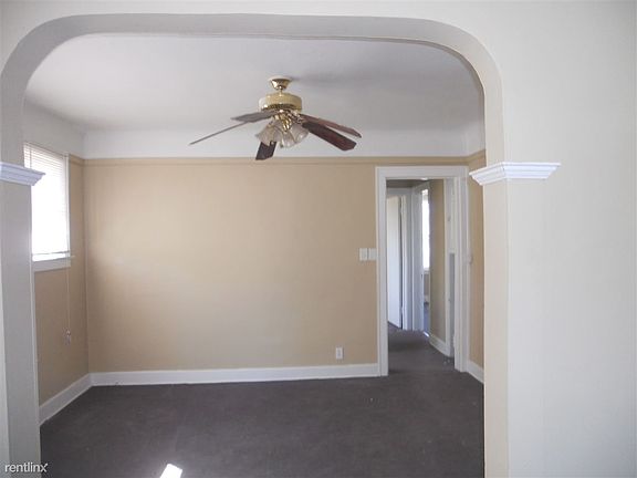 8529 Indiana dining rm