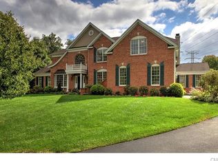 70 Sachem Dr, Shelton, CT 06484