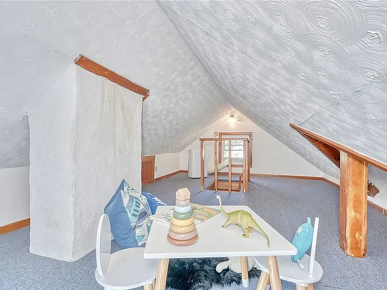 811 Penfield Rd — Photo 16