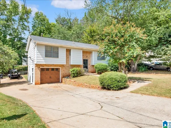 2572 Janice Cir NE, Birmingham, AL 35235