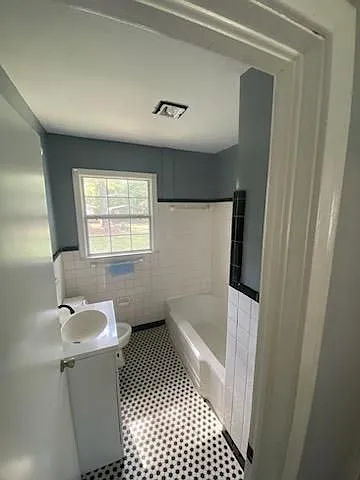 122 Shamrock Ave — Photo 4