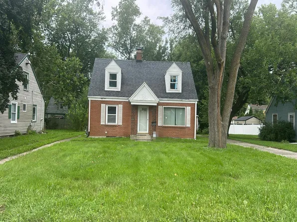 1925 E Linden St, Kankakee, IL 60901