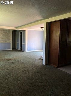 4th image of 220 Long Prairie Ln