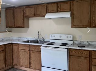 1400 8th St NE TRAILER 19, Staples, MN 56479