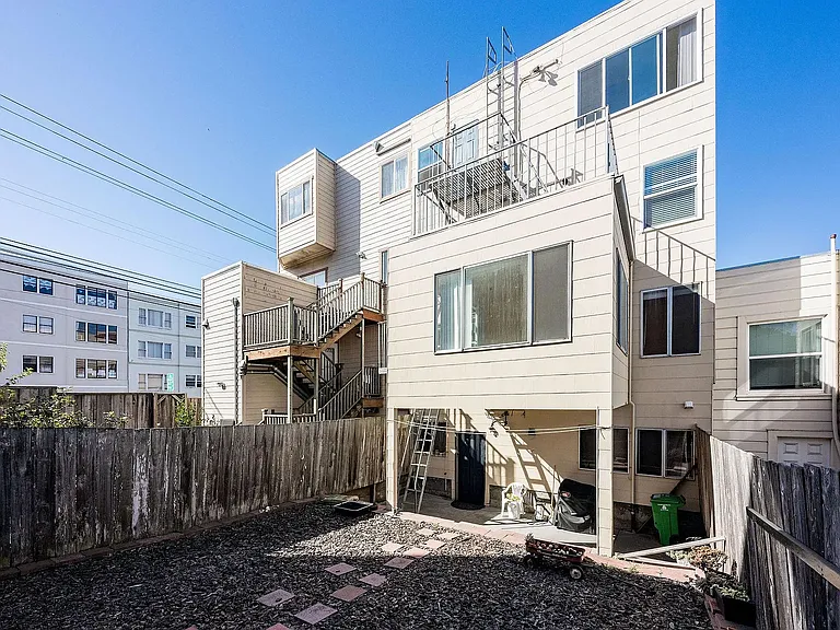1490 20th Ave #D — Photo 26