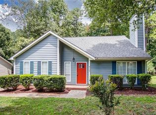717 Mattingwood Dr, Charlotte, NC 28270