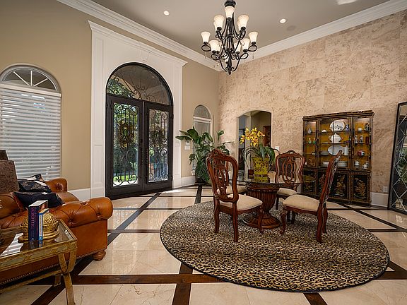 5th image of 5973 Graemont Blvd