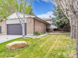 212 Taylor St, Rock Springs, WY 82901