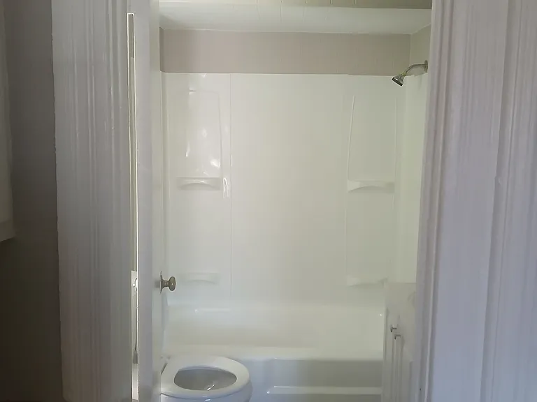 74 Thorndale Ter #1 — Photo 5