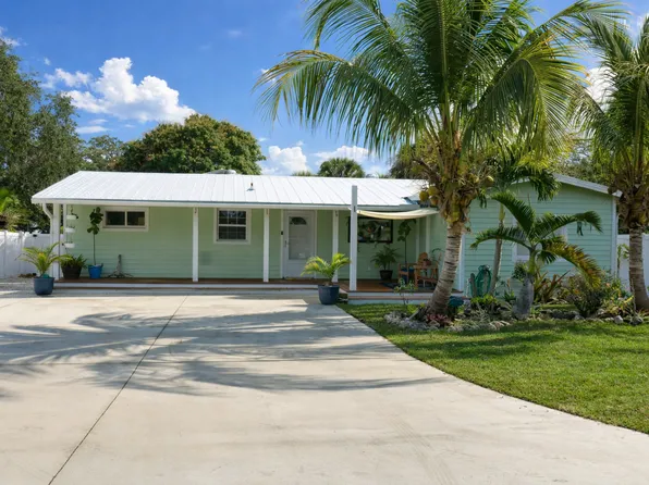 3052 Charles Way, Fort Pierce, FL 34946